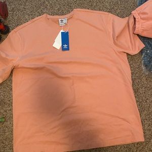 Adidas oversized tee